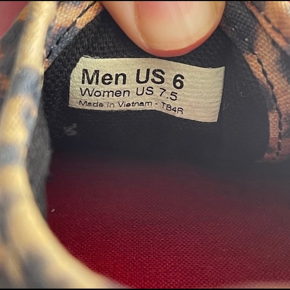 Cheetah / Leopard Print Vans - Picture 9 of 9